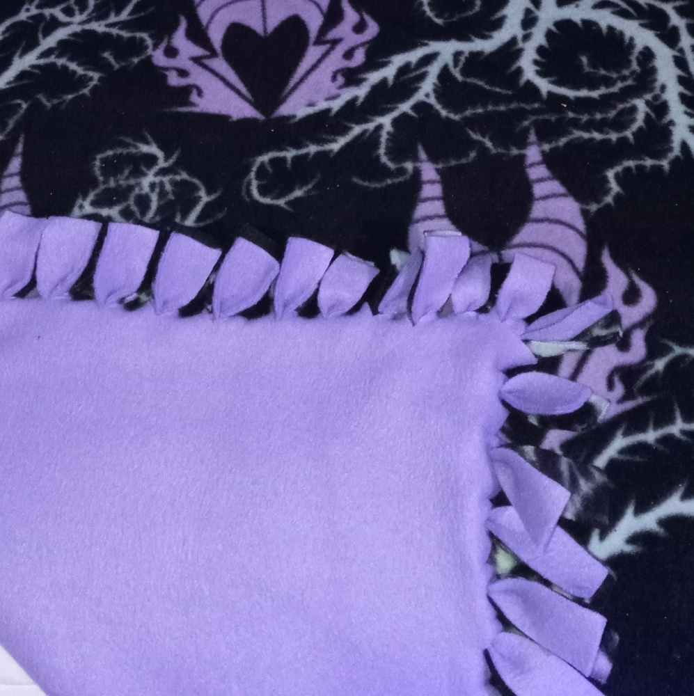 Disney Maleficent fleece no sew blanket handmade